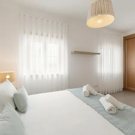 Route 22 Baleal Ferrel (Leiria)